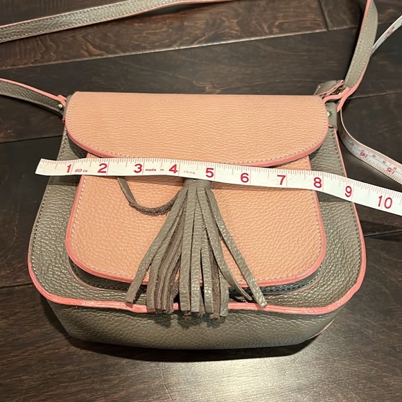 Cuir Rose pebbled leather pink and gray shoulder bag EUC - Picture 9 of 12